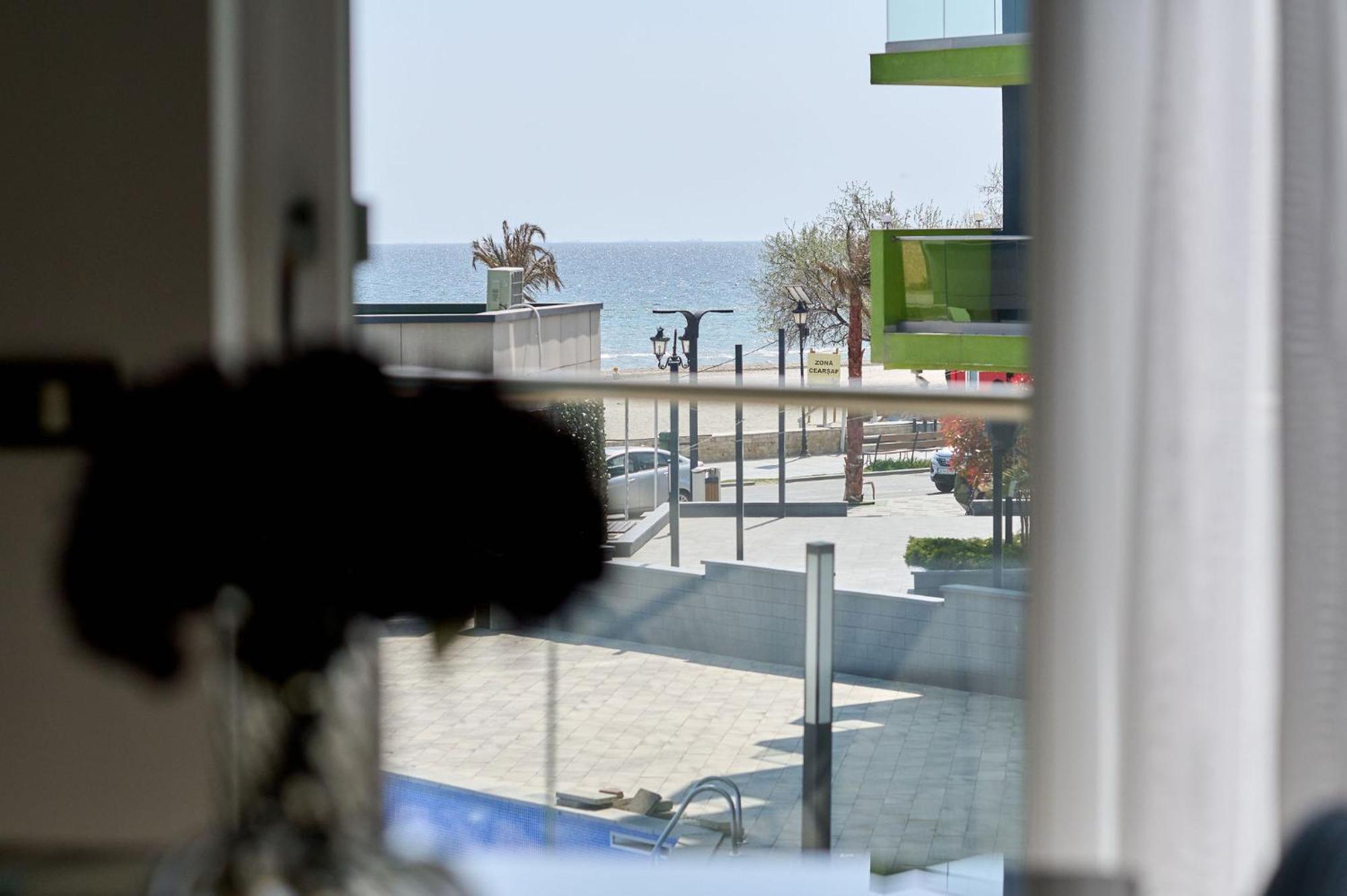 Maya Apartment- Spa N Pools Beach Resort ママイア エクステリア 写真